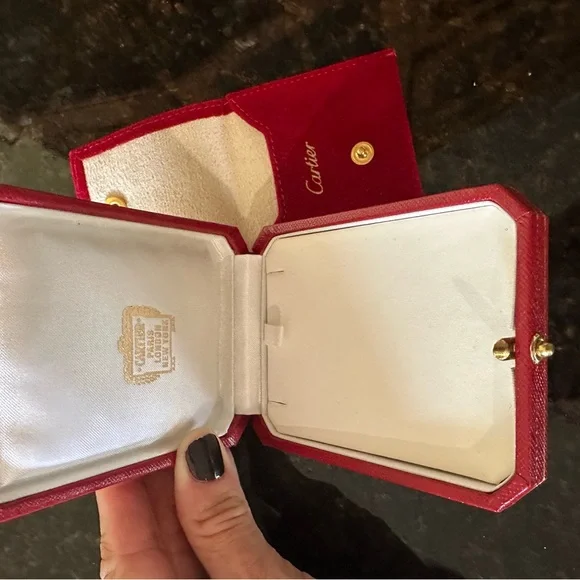 Cartier necklace box and pouch - Picture 2 of 4